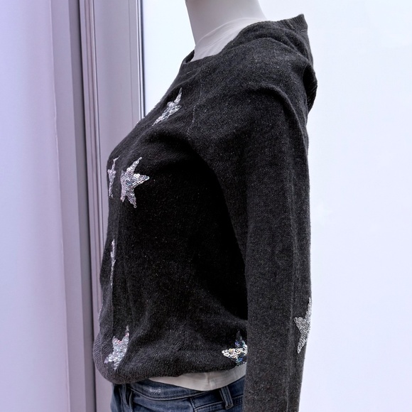 Wildfox Star Sweater XS - Picture 5 of 11